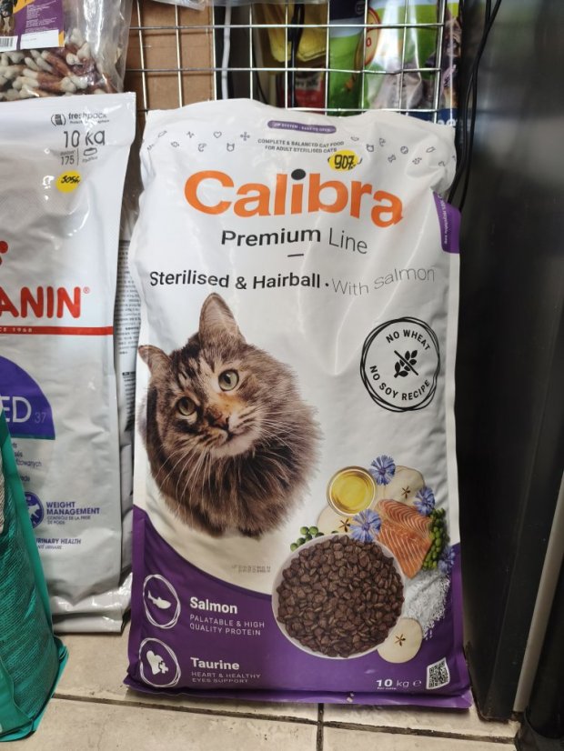 Calibra Premium Line Cat Sterilised & Hairball Salmon 10 kg Calibra Premium Line Cat Sterilised & Hairball Salmon 10 kg